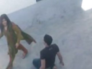 توسعه باسن, بلوند Fucks در دانلود فیلم سکسی خارجی خفن با سیاه و سفید و دوست خود